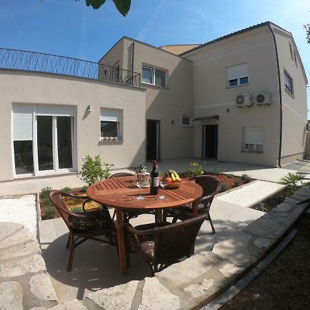 Faveria Apartments Amphitheater With Free Parking PUY Exterior foto