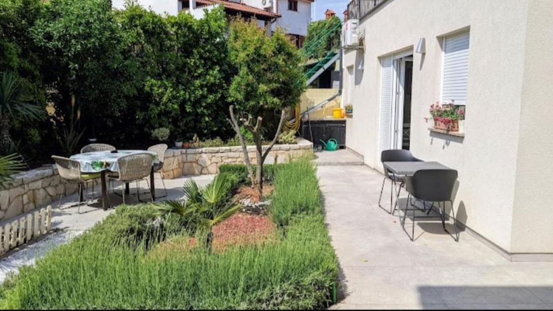 Faveria Apartments Amphitheater With Free Parking PUY Exterior foto
