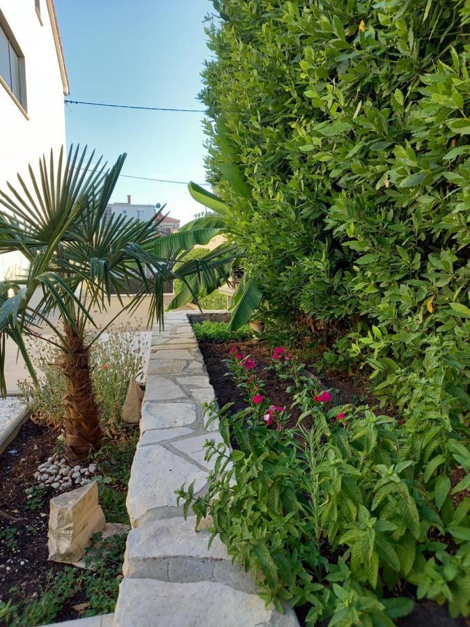 Faveria Apartments Amphitheater With Free Parking PUY Exterior foto